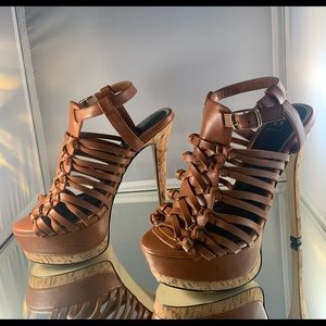 Scene Weaver- Edythe Cognac heel sandals